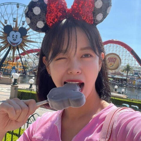 Kim SeJeong at Disney Land